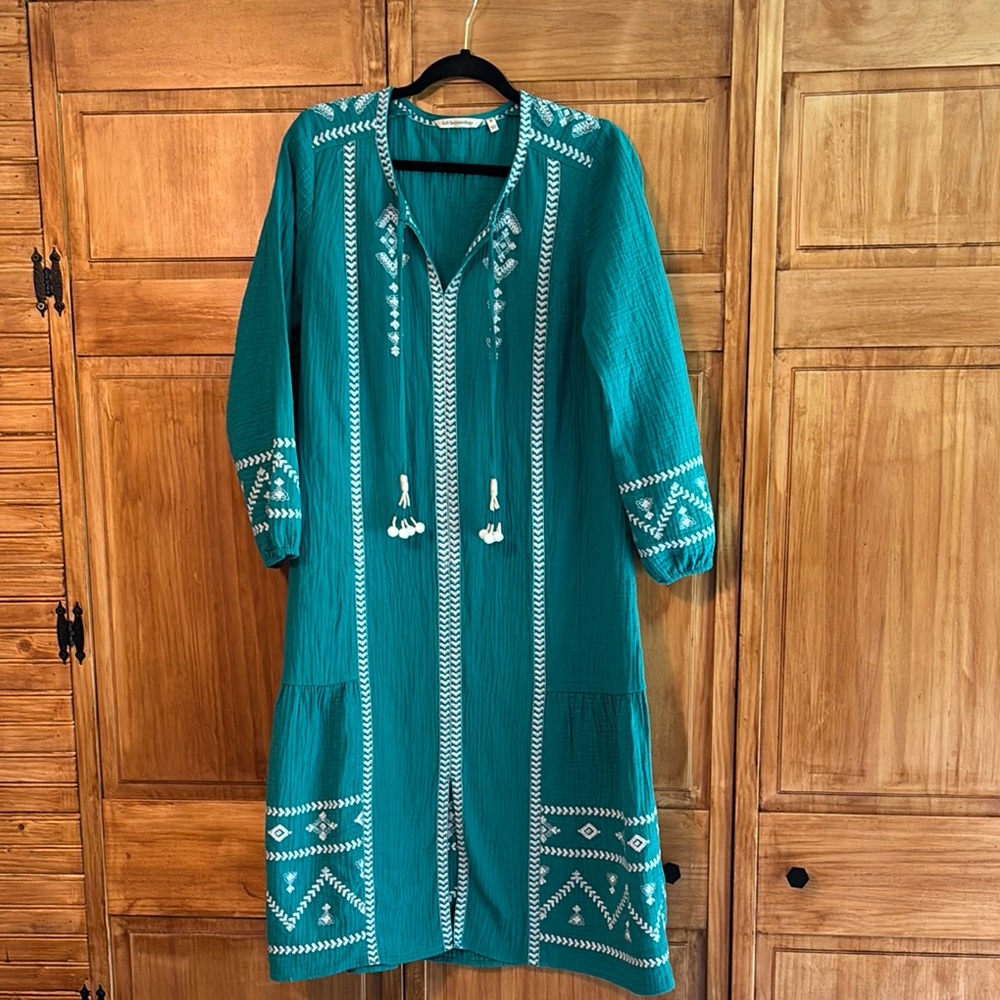Soft Surroundings Turquoise Embroidered Dress
